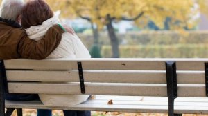 Танго  на  скамейке