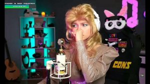 102 Саша Квашеная и Диана Анкудинова - "Позвони мне, позвони" (сплит)