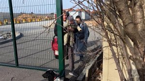 Кадры с украинским беспилотником в Севастополе показало МЧС.