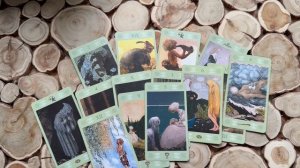 Как переживает разлуку с вами? Один вариант таро расклад