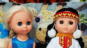 Э́ля фабрики Весна, 2020 в одежде народов севера и 2024 года праздничная, они такие разные, сравним