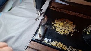 Погода на Урале/ Шьем за машинкой Зингер/ Лоскутеое пркрывало готоао.