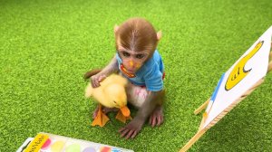 🐵Обезьянка отправляется за покупками, встречает НЛО👽 и рисует утят🦆
