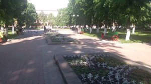 1181 26.05.2021 г Орёл сквер Танкистов танк Т-34 братская могила памятник Баграмян универмаг дом Быт