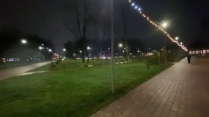 Прогулка по вечернему парку