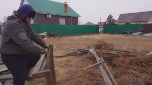 РАБОТЫ НА УСАДЬБЕ ВСЕГДА МНОГО Работаем вместе ПОДВАЛ ИЛЬИЧА советский металл самый лучший ДЕРЕВНЯ