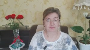 Купила пряжу для подмота. Вяжу образец.