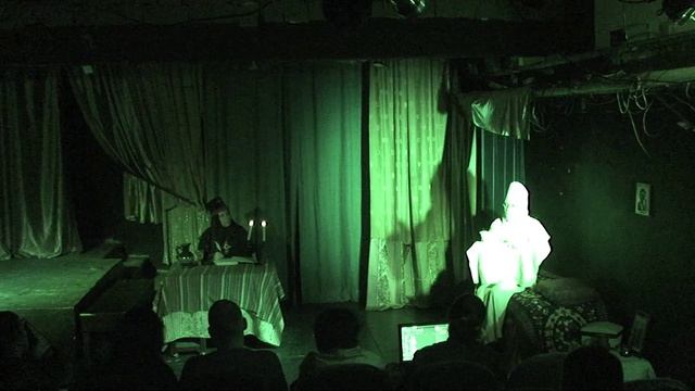 Дитя и корона (08.03.2026)