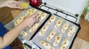 Рецепт слоек с грушами и яблоками из своего сада - такой вкусный завтрак точно понравится всем)!