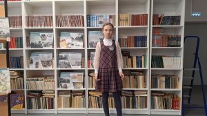 Шапарева Василиса, "Путешествие Алисы" Кир Булычев.