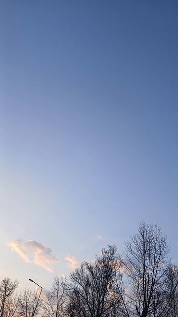 МАРТ СЕРДИТ ЛИШЬ В НАЧАЛЕ...