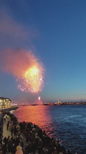 ПИТЕР многогранный. Санкт-Петербург не большое путешествие по городу.mp4