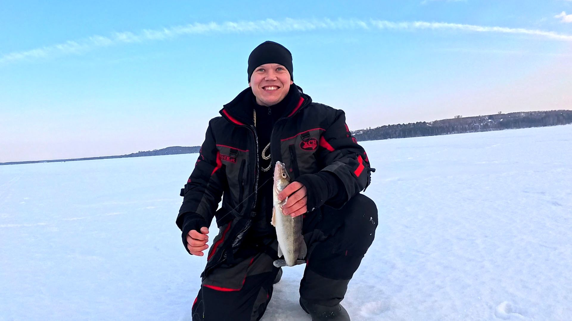 Весна! Последние Недельки Зимней Рыбалки На Волге. Ловля На Глубине И Сильном Течении.