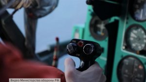 Вертолетчики Северного флота провели тренировки над акваторией Баренцева моря.