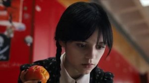 Венсдей 1 сезон 1 серия