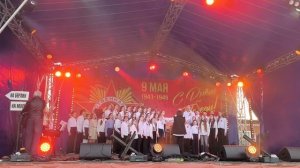 Хор 9 мая на городской площади