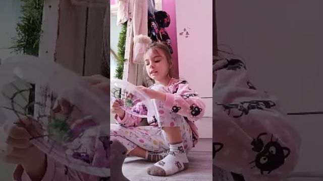 Как сделать сеть из мультика венсдей смотреть онлайн