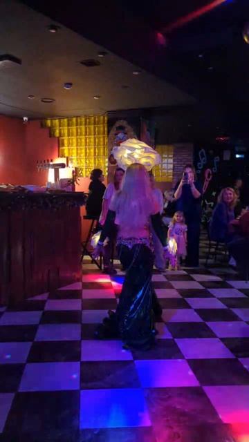 Восточный цветок