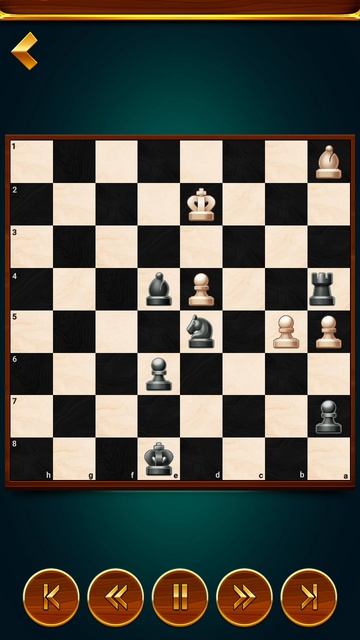 Шахматы. Сложный уровень. Играю за чёрных.