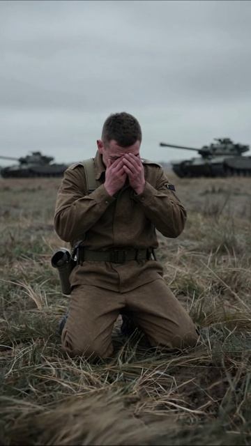 Беспомощность на поле боя: мрак и отчаяние #война #поражение #страдания