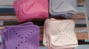 Плед из "не бабушкиных" квадратов. Все мои мысли об одном процессе