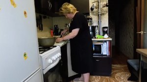 Любашины будни,домашний влог...Готовлю кости,губами буду живать✅