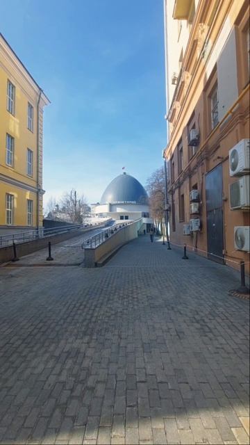 9000 звёзд  и маятник Фуко в самом большом планетарии Европы