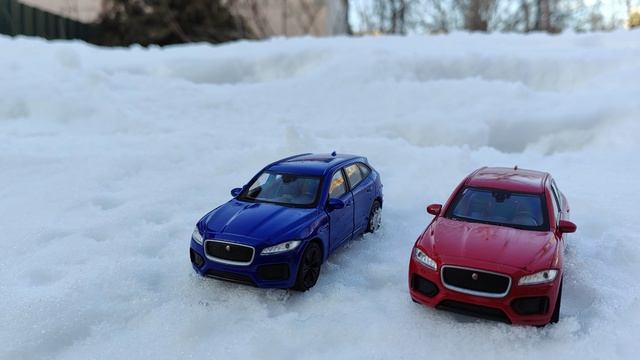 Сравнение моделей Jaguar F-Pace от Welly