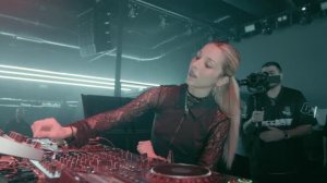 Viviana Casanova - Peak-Time Techno DJ Set in Sevilla @ Pandora