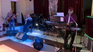 "Так у нас в народе говорят". Исполняет кавер-группа "ВИА -70х". Ретро-вечеринка к 8 Марта