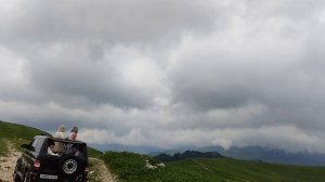 Дорога в урочище Бамба Иашта. Абхазия, Гагрский район, 12.06.2025