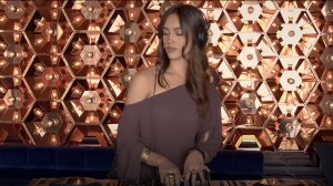 Arianna Sunshine   Hypnotic Chuggy House   DJ Set