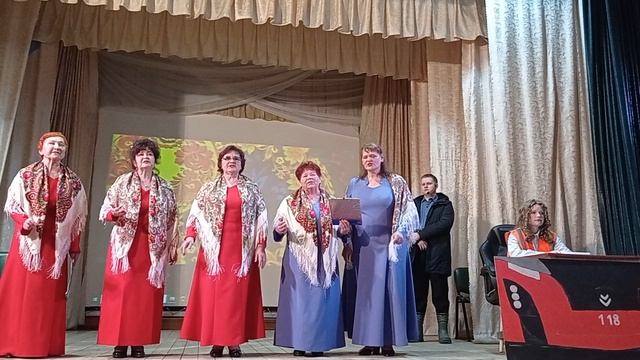 Весенний трамвай 7 марта