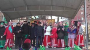 "Веселись и гуляй, весь народ!" #песня исполняет народный хор "Содружество"