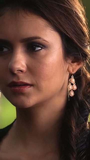 Дневники Вампира. Деймон и Елена