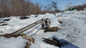 ЗИЛ на весенней трассе в Дрезгалово