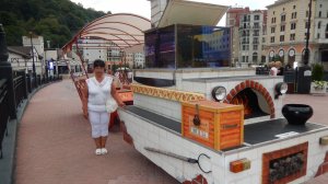 Круто так. Подари мне вечерок. Прокатимся на Паровозике Печка. С музыкой по курорту Роза Хутор..