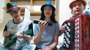 Песня Русалка !!! #русалка #hit #премьера #ukulele #баян #трио #шейкер #укулеле #аккордеон #rap #рэп