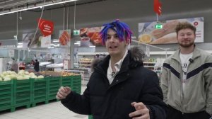 ИВАН ЗОЛО собирает ПРОДУКТОВУЮ КОРЗИНУ ГОЛУБОЧКИНУ