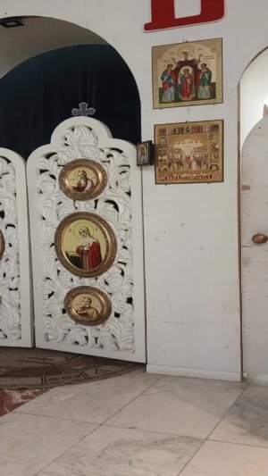 Дорогие братья и сёстры! Божественная служба храм Святой Троицы