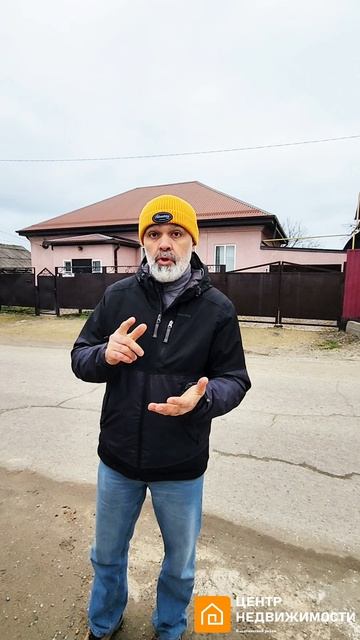 Дом с мебелью, в центре ст. Выселки