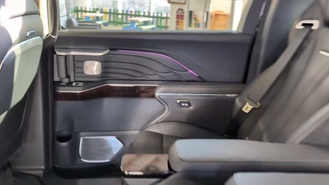 HONGQI HQ9 Executive