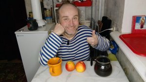 завтрак с Рыжулей. безграничное трудолюбие азиатов. мукбанг. обжор. еда на камеру. диета. шизофрения