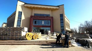 Разберут до несущих стен - Югра продолжает восстанавливать ДДТ Макеевки