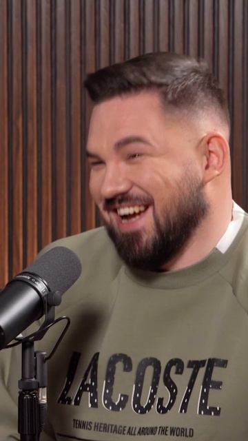 АНОНС ПОДКАСТА С ДМИТРИЕМ ЛЫЗИКОМ #shorts #лицаволейбола #podcast #волейбол #Лызик #sport #интервью