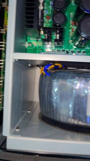 Китайский hi-end , играющий в классе А, 300 ватт мощности от Tonewinner