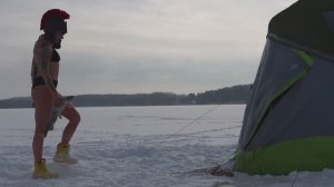 БАНЬКА НА ОЗЕРЕ. Ловлю рыбу в теплой палатке. ЖИВУ НА ЛЬДУ, как дома
