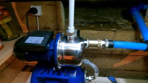 Установка автомотической станции на воду. Разведка таёжной речушки.