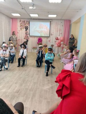 спасибо что набрали один лайк или напишите в комментариях вы мальчик или девочка