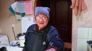 А жизнь то налаживается...новости дня...